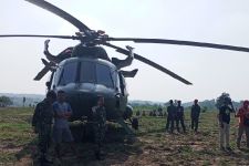 Oli Bocor, Helikopter TNI AD Mendarat Darurat di Persawahan Blora - JPNN.com