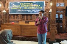 Hadiri Pelatihan Digital Branding Desa, Sujatno Ajak Warga Manfaatkan Teknologi untuk Memajukan Magetan - JPNN.com