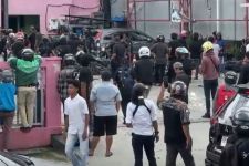 Bentrok Ormas di Pekanbaru, Puluhan Orang Mengamuk - JPNN.com