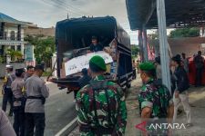 TNI Sampai Mengerahkan Pesawat, Helikopter Hingga Kapal Perang - JPNN.com