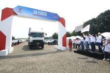 Konvoi dan Penanaman Pohon Meriahkan Perayaan 50 Tahun Eksistensi Isuzu Indonesia - JPNN.com