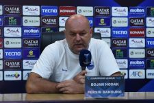 Bojan Hodak Melihat Peluang Ini saat Persib Jamu Zhejiang FC - JPNN.com