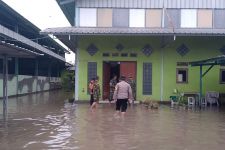 Serang Dilanda Banjir dan Longsor - JPNN.com