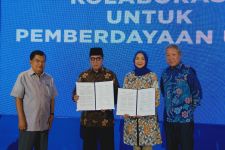 Aqua Berangkatkan 30 Marbut Masjid Umrah - JPNN.com