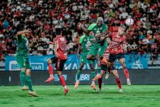 Paul Munster Kecewa, Persebaya Berpotensi Disalip Persib - JPNN.com