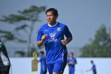 Bursa Transfer Liga 1: Ini Alasan Persib Bandung Kontrak Permanan Adam Alis - JPNN.com