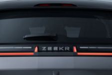 Zeekr Akan Merilis Mobil Plug-in Hybrid Tahun Ini - JPNN.com