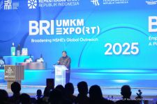 Menko Airlangga Hartarto Tegaskan Komitmen Pemerintah Mendorong UMKM Naik Kelas - JPNN.com