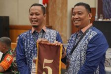 MK Tolak Gugatan Uun-Ade, Paslon Agung-Markarius Resmi Pemenang Pilkada Pekanbaru - JPNN.com