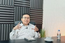 Jelang Peluncuran Danantara, Prabowo Diingatkan Akan Bahaya Oligarki - JPNN.com
