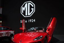 MG Cyberster, Roadster EV Futuristis yang Sukses Memukau Pengunjung di IIMS 2025 - JPNN.com