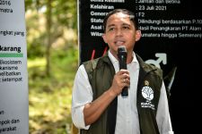 Menhut Kembalikan Sepasang Kucing Emas ke Habitatnya di TN Gunung Leuser - JPNN.com