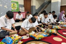 MS Glow Aesthetic Clinic Santuni Ribuan Anak Yatim dan Lansia di 7 Kota - JPNN.com