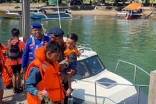 Kapal Kandas di Selat Bali, Penumpang Dievakuasi - JPNN.com