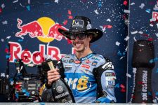 Alex Marquez Rebut Puncak Klasemen MotoGP 2025, Fermin Fokus Seri Qatar - JPNN.com
