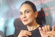 Jawaban Luna Maya Soal Kabar Nikah Bulan Depan - JPNN.com