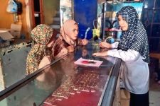 Harga Emas Perhiasan di Baturaja Tembus Rp 11,3 Juta Per Suku - JPNN.com