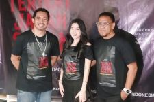 Terikat Jalan Setan, Ketika Dunia Gaib Menembus Peradaban Modern - JPNN.com