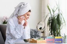 Pertolongan Pertama untuk Skin Barrier Rusak, Jangan Asal Pakai Skincare - JPNN.com