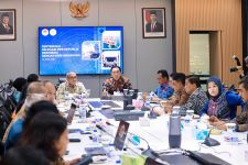 Perkuat Diplomasi Kebangsaan RI Hadapi Geo-Ekonomi, Ibas Mendorong Kolaborasi ASEAN Plus - JPNN.com