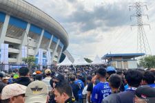 Persib Bandung vs PSS Sleman: Suporter Super Elja Dilarang Datang ke Stadion GBLA - JPNN.com