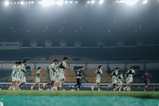 Persib Vs PSS Sleman: Posisi Tim Tamu Sudah di Tepi Jurang - JPNN.com