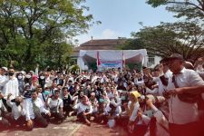 Ketua Forum Honorer Bersuara Lantang, Menolak jadi PPPK Paruh Waktu - JPNN.com