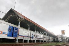 Depo Kereta Api Sidotopo, Warisan Belanda Berkhas Jawa - JPNN.com