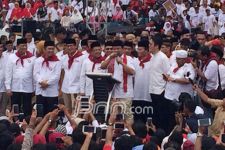 Presiden PKS Sindir Gubernur Lama di Kampanye Akbar - JPNN.com