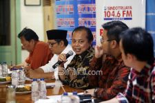 Ahok-Djarot Boikot Rapat Pleno, Ini Kata KPU DKI - JPNN.com