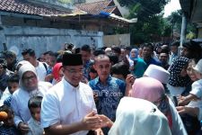 Berangkat ke TPS, Anies Diiringi Selawat Badar - JPNN.com