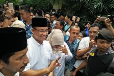 Usai mencoblos Anies Celupkan Tiga Jarinya - JPNN.com