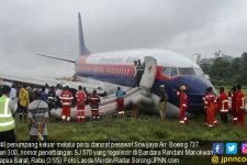  Detik-detik Sriwijaya Air Tergelincir yang Mengeluarkan Asap - JPNN.com