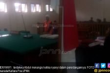 Minta Dihukum Ringan, Pembunuh Sadis Nyanyi Lagu Dangdut di Sidang - JPNN.com