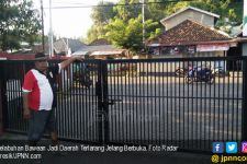 Pelabuhan Bawean Jadi Daerah Terlarang Jelang Berbuka - JPNN.com