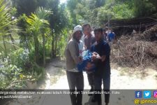 Berenang di Kolam, Dua Siswa SMP Silimakuta Tewas Tenggelam - JPNN.com