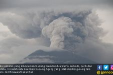Misteri Putih dan Kelabu Asap Gunung Agung - JPNN.com