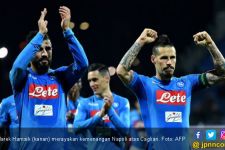 Pesta Gol ke Gawang Cagliari, Napoli Menjauh dari Juventus - JPNN.com