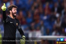 Berita Terbaru Liga Italia, Kiper AS Roma Minta Gaji Rp 59 M - JPNN.com