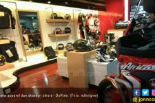 Gerai DeRide Penuhi Kebutuhan Apparel dan Aksesori Bikers - JPNN.com