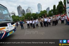 Wahana Honda Fasilitasi 25 Bus dalam Mudik Gratis 2018 - JPNN.com