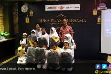 Berkah Ramadan, FORWOT Berbagi Kebahagiaan ke Anak Yatim - JPNN.com