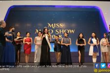 SPG Cantik Peraih Miss Auto Show 2018 Kebelet SUV - JPNN.com