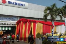 CEO Hingga Level Karyawan Dealer Suzuki Turun Tangan Langsung Layani Konsumen, Ada Apa? - JPNN.com