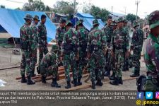 Pengungsi Masih di Tenda Hingga 2 Bulan ke Depan, Sabar ya - JPNN.com