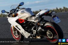 Ducati Recall SuperSport S Hanya Karena Spion Bergetar - JPNN.com