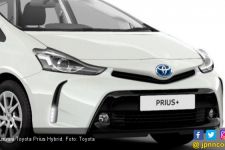 Toyota Prius Hybrid Khusus Layani Bisnis Grab - JPNN.com