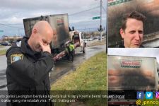Truk Krispy Kreme Terbakar, Pak Polisi Berduka - JPNN.com