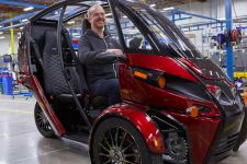 Arcimoto FUV, Kendaraan Listrik dengan Harga Murah - JPNN.com