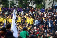 Siswa SMA di Bandung Dapat Pesan Berantai Larangan Aksi Unjuk Rasa - JPNN.com Jabar